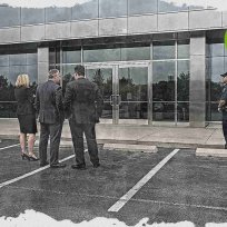 BP insider share sale draws scrutiny as governance turmoil clouds strategy reset