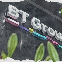 Trading below key averages limits BT Group stock progress