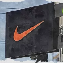 -3,07 % für Nike-Aktien, da CFO-Wechsel das Ausführungsrisiko erhöht