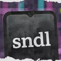 Hvorfor stiger Sundial Growers-aktien i dag?