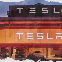 +8.50% for Tesla stock as major momentum indicators diverge