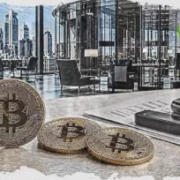 Bitcoin pushes toward $62,000 as risk appetite returns