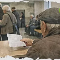 Cataluña blinda el complemento de las pensiones no contributivas y lo eleva en 74 euros en 2026