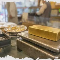 Pakistan gold prices fall with global bullion decline