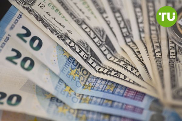 EUR/USD price slips as France rising unemployment and fiscal uncertainty weigh on sentiment EUR/USD price slips as France rising unemployment and fiscal uncertainty weigh on sentiment
