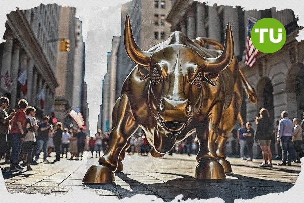 Wall Street edges higher as Nvidia bets big on Intel