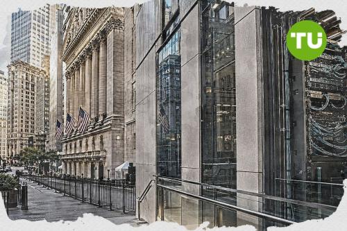 Nasdaq leads market gains ahead of U.S. services data