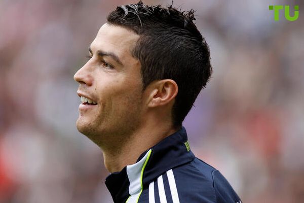 Despite being sued, Cristiano Ronaldo held a workout with holders of his NFTs