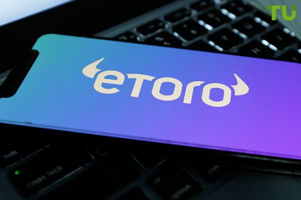 eToro partners with Twitter