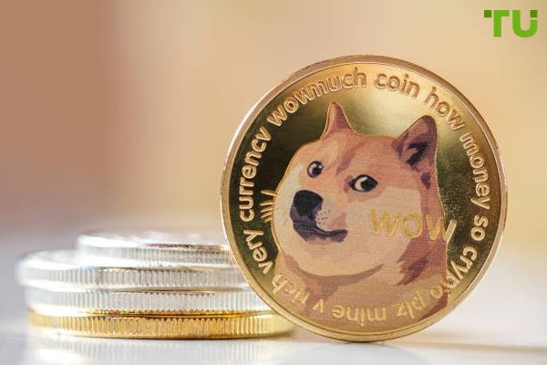 Los polémicos movimientos de la ballena ponen al mercado de DOGE en una encrucijada