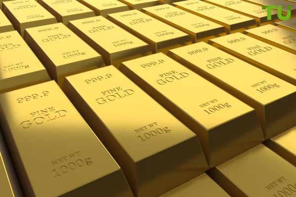 Gold falls sharply after Fed comments