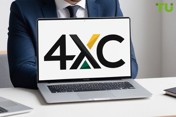 4XC celebrates 6th anniversary with annual team-building yacht trip
