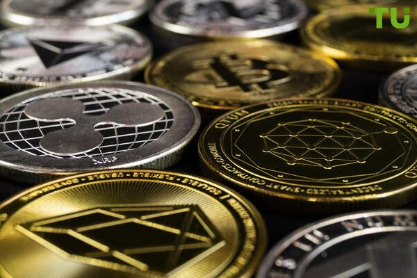 Robinhood and Revolut are exploring entry into the $170 billion dollar stablecoin market
