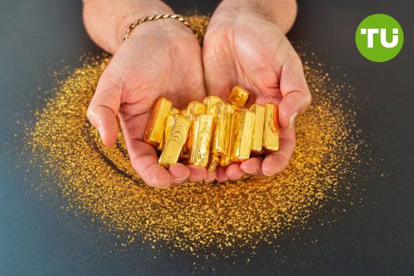 Gold is rising thanks to USD alternatives Gold is rising thanks to USD alternatives