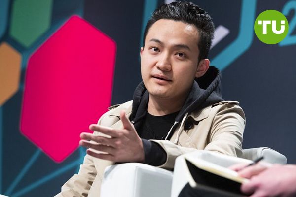Justin Sun receives best crypto entrepreneur award at Blockchain Life 2024